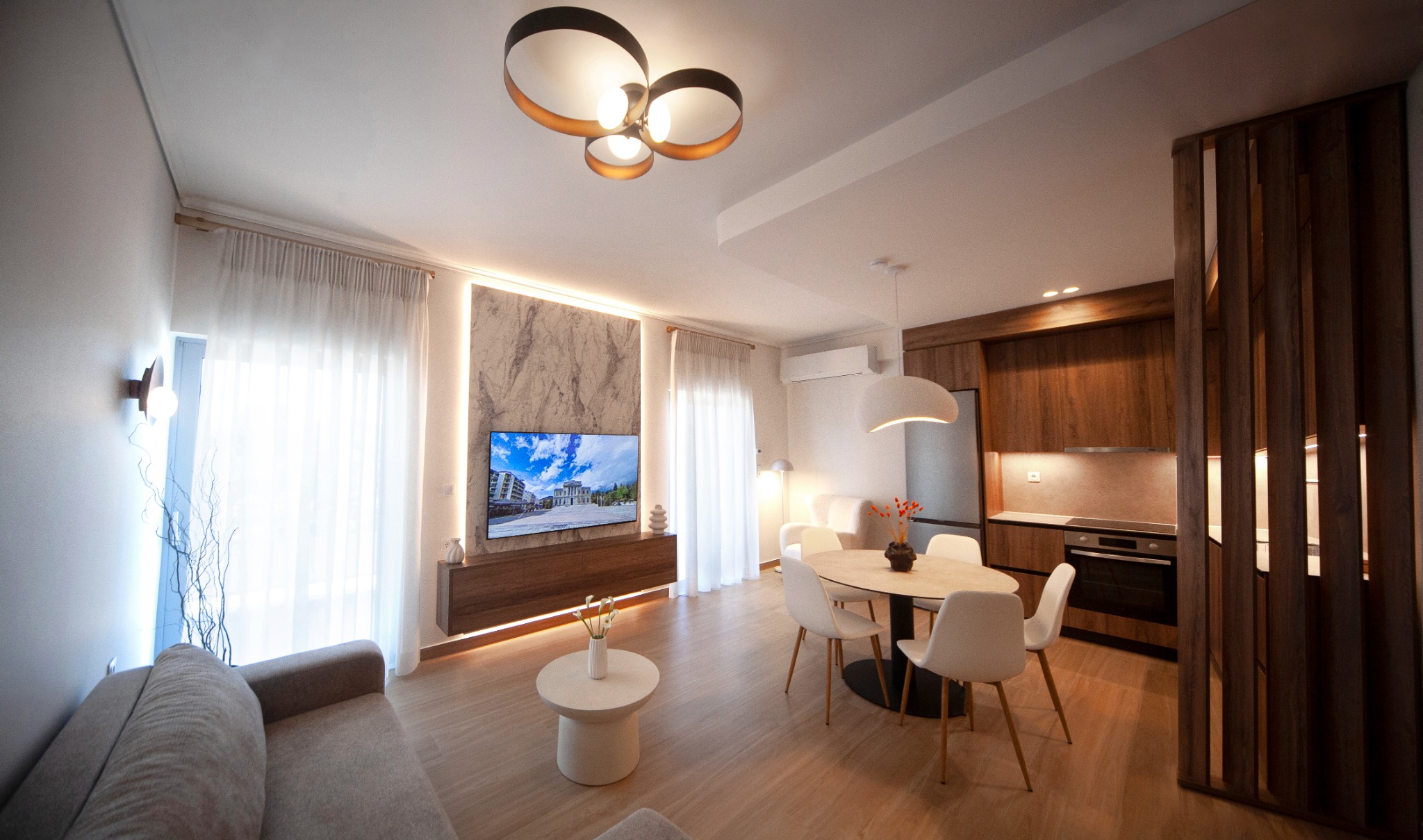 Living and dining area